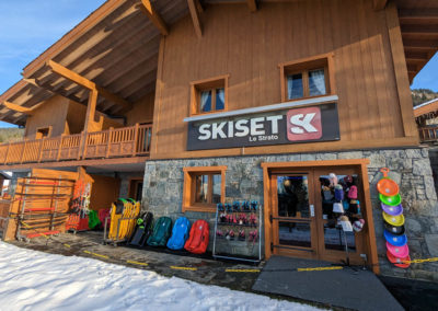 Magasin location de ski Skiset Les Carroz - Le Strato